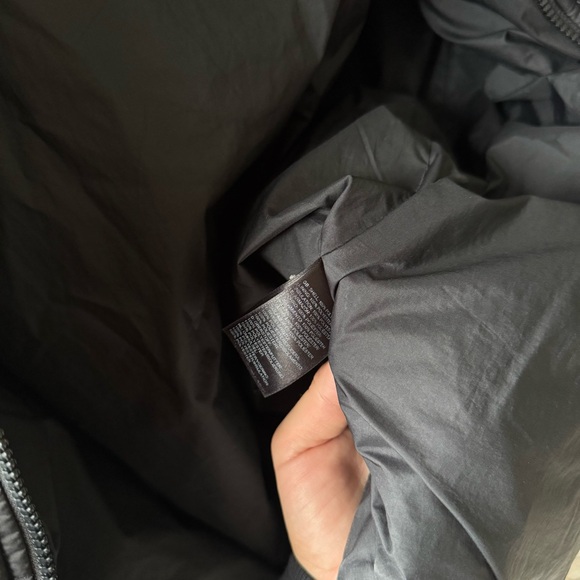 The North Face Puffer Shell Jacket in Gray/Black - Picture 4 of 6